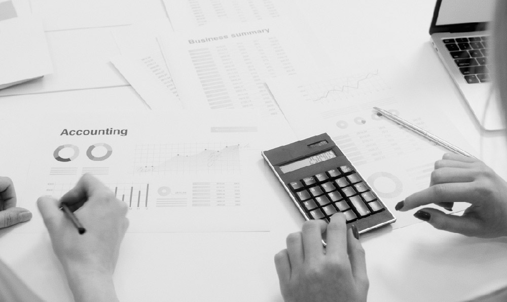 What investments does Warren Buffett make, and why?
